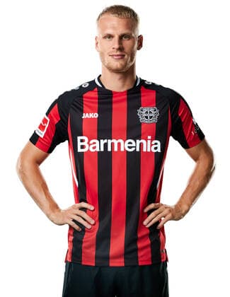 Mitchel Bakker; Bayer 04 Leverkusen; 1.BL, Porträttermin 2021 2022