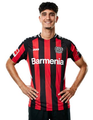 Emrehan Gedikli; Bayer 04 Leverkusen; 1.BL, Porträttermin 2021 2022
