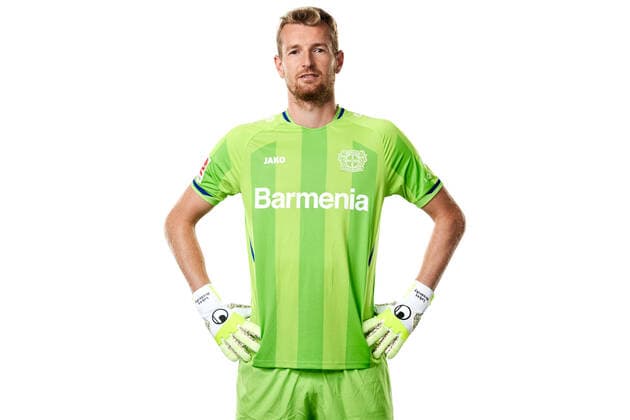 Lukas Hradecky; Bayer 04 Leverkusen; 1.BL, Porträttermin 2021 2022