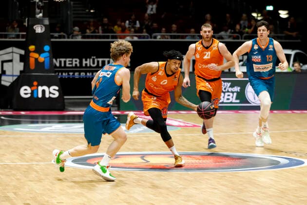 02.10.2021, easyCredit Basketball Bundesliga, Magentasport BBL Pokal, Saison 2020 2021, Herren, Chemnitz Niners - Ratiopharm Ulm Nelson Weidemann, Niners Chemnitz Chemnitz Messe Chemnitz Sachsen Germany