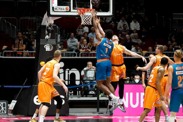 02.10.2021, easyCredit Basketball Bundesliga, Magentasport BBL Pokal, Saison 2020 2021, Herren, Chemnitz Niners - Ratiopharm Ulm Cristiano Felicio, Ratiopharm Ulm Chemnitz Messe Chemnitz Sachsen Germany