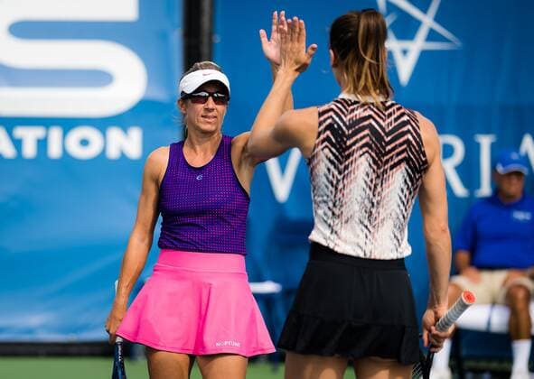 Mandatory Credit: Photo by Rob Prange Shutterstock (12471261ar) Andrea Petkovic of Germany in action during the doubles semi-final with partner Kveta Peschke at the 2021 Chicago Fall Tennis Classic WTA, Tennis Damen 500 tennis tournament Chicago Fall Tennis Classic 2021, Tennis, Chicago, USA - 02 Oct 2021 Chicago Fall Tennis Classic 2021, Tennis, Chicago, USA - 02 Oct 2021  Copyright: xRobxPrange Shutterstockx 12471261ar