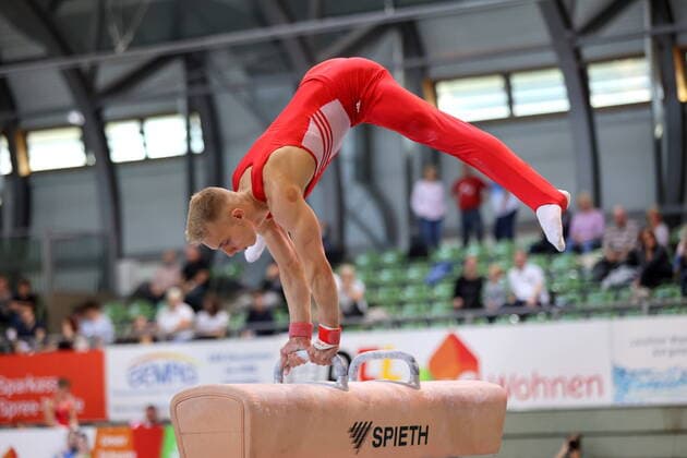 Lucas Kochan (SC Cottbus) Kunstturnen Bundesliga SC Cottbus - KTV Straubenhardt 19-37