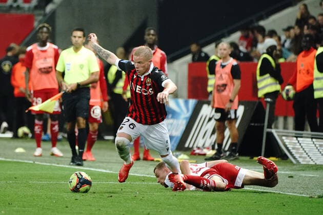 Jeremy Le Douaron (Brest) - Jeremy Le Douaron (Brest) FOOTBALL : OGC Nice vs Brest - Ligue 1 Uber Eats - Nice - 02 10 2021 NorbertScanella Panoramic 