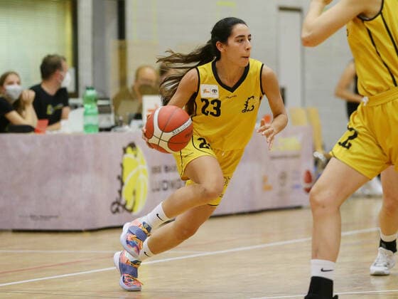 Ludwigsburg , 2. Bundesliga Basketball , BSG Basket Ladies Ludwigsburg vs. USC Heidelberg II , Salma El-Haiwan ( BSG )
