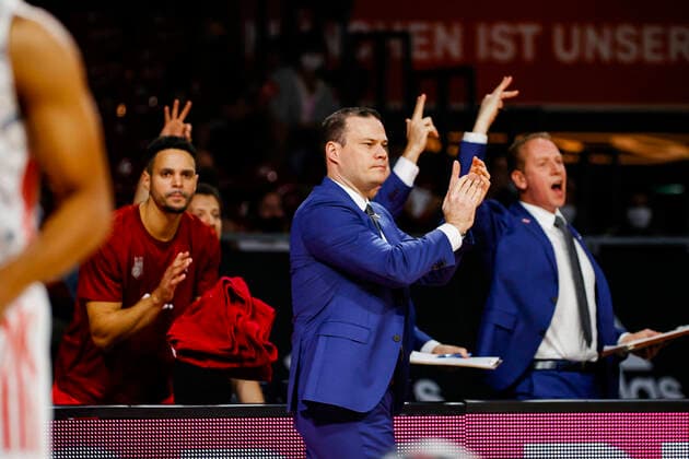 Headcoach Johan Roijakkers (Brose Bamberg) Pokal-Halbfinale FC Bayern München - Brose Bamberg - - easyCredit-BBL - magentaSPORT BBL Pokal - Basketball Saison 2021 22 - 03.10.2020 Audi Dome Foto: Daniel Löb author. Copyright: DanielxLöb