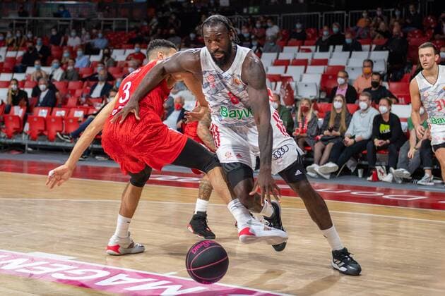 Othello Hunter 8 (FC Bayern), FC Bayern Basketball vs. Brose Bamberg, easyCredit BBL, 03.10.2021 Muenchen Bayern Deutschland