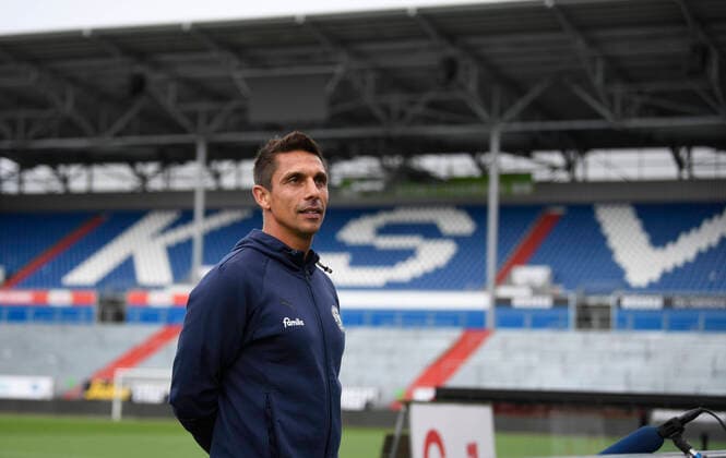 Erstmals im Holstein-Stadion: Der neue Kiel-Trainer Marcel Rapp, Fußball, Männer, Holstein Kiel, Pressekonferenz, Saison 2021 2022, 04.10.21 Kiel Holstein-Stadion Schleswig-Holstein Germany