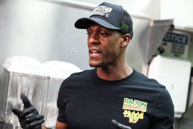 National Taco Day With Los Angeles Lakers Star Rajon Rondo At Tacos AF American professional basketball player Rajon Rondo attends the National Taco Day With Los Angeles Lakers Star Rajon Rondo held at Tacos AF on October 4, 2021 in Los Angeles, California, United States. Tacos AF partnered with Lakers Rajon Rondo to support the Downtown community by donating a portion of proceeds from taco sales on National Taco Day - Monday, October 4th to the Downtown Women s Center. Rondo served taco s this afternoon to some members of the Women s Center. Los Angeles California United States 0137248782st  Copyright: xImagexPressxAgencyx
