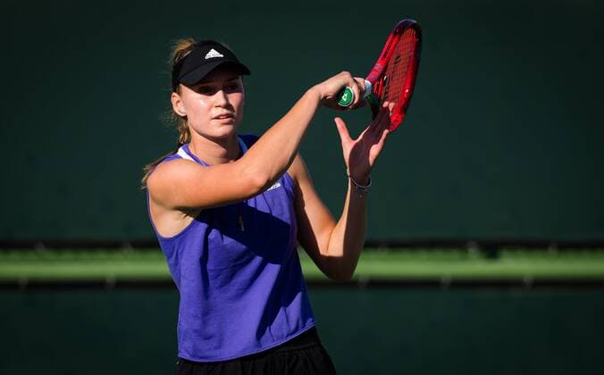 Mandatory Credit: Photo by Rob Prange Shutterstock (12525398cl) Elena Rybakina of Kazakhstan during practice ahead of the 2021 BNP Paribas Open WTA, Tennis Damen 1000 tennis tournament 2021 BNP Paribas Open Day 2 - 05 Oct 2021 2021 BNP Paribas Open Day 2 - 05 Oct 2021  Copyright: xRobxPrange Shutterstockx 12525398cl