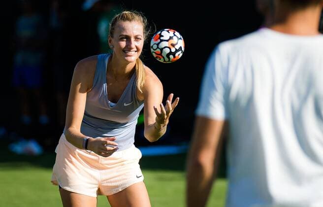 Sport Themen der Woche KW40 Mandatory Credit: Photo by Rob Prange Shutterstock (12525398dl) Petra Kvitova of the Czech Republic before her practice ahead of the 2021 BNP Paribas Open WTA, Tennis Damen 1000 tennis tournament 2021 BNP Paribas Open Day 2 - 05 Oct 2021 2021 BNP Paribas Open Day 2 - 05 Oct 2021  Copyright: xRobxPrange Shutterstockx 12525398dl