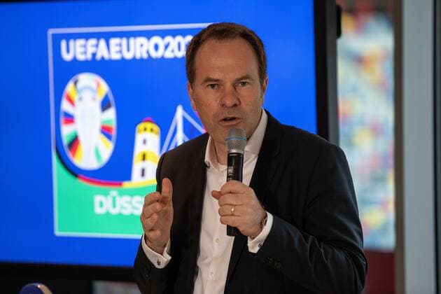 Pressetermin zur Vorstellung des Düsseldorfer UEFA 2024 Logo, 06.10.2021 Oberbuergermeister Dr. Stephan Keller; Pressetermin zur Vorstellung des Düsseldorfer UEFA 2024 Logo 06.10.2021 in Düsseldorf. Copyright: xBEAUTIFULxSPORTS KennyxBeelex