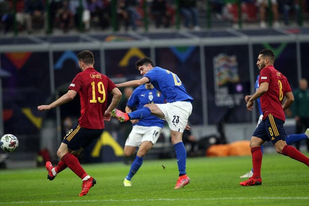 Milan, Italy - 06.10.2021: BASTONI (ITALY) in action during the Finals Uefa Nations League football match Italy vs Spain at San Siro Stadium in Milan on october 06th 2021.  Copyright: xMarcoxIacobuccix xIPAx xMarcoxIacobuccix 0