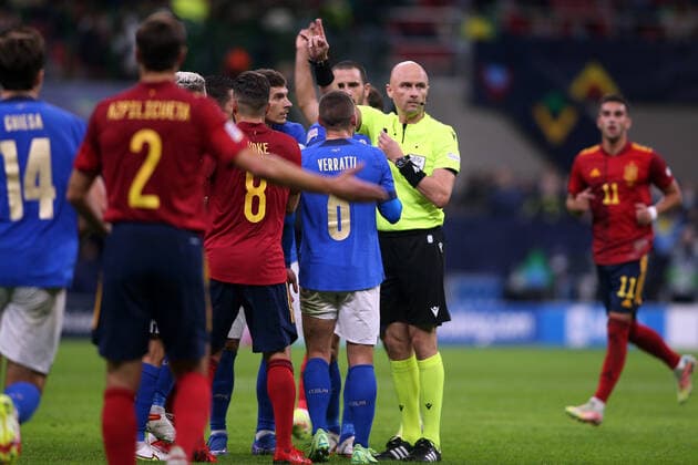 Milan, Italy - 06.10.2021: VERRATTI (ITALY) protest with referee during the Finals Uefa Nations League football match Italy vs Spain at San Siro Stadium in Milan on october 06th 2021.  Copyright: xMarcoxIacobuccix xIPAx xMarcoxIacobuccix 0