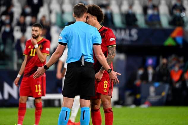 Torino, Italy - October 07 : Referee Daniel Siebert & Axel Witsel midfielder of Belgium during the UEFA Nations League Finals 2021 Semi-Final match between Belgium and France on October 7, 2021 in Torino, Italy, 7 10 2021 ( Belgium v France UEFA Nations League Semi-Final PhotoNews Panoramic 