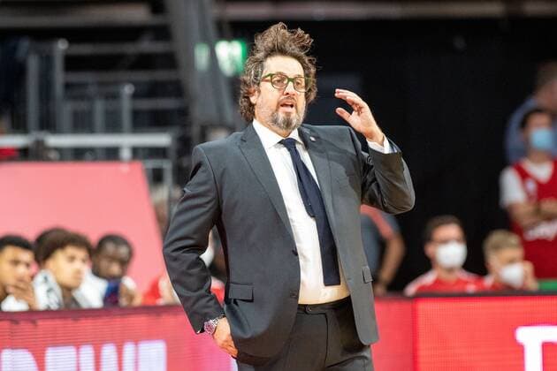 Head Coach Andrea Trinchieri (FC Bayern), FC Bayern Basketball vs. FC Barcelona, Barca EuroLeague, 07.10.2021 Muenchen Bayern Deutschland