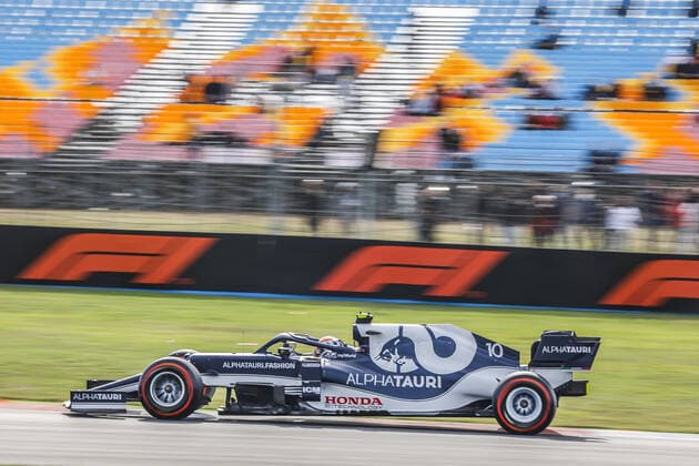 10 GASLY Pierre (fra), Scuderia AlphaTauri Honda AT02, action during the Formula 1 Rolex Turkish Grand Prix 2021, 16th round of the 2021 FIA Formula One World Championship, WM, Weltmeisterschaft from October 8 to 10, 2021 on the Istanbul Park, in Tuzla, Turkey - F1 - TURKISH GRAND PRIX 2021 DPPI Panoramic  _F2_0164