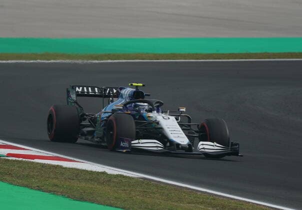 Formula 1 Turkish Grand Prix 2021 08.10.2021, Istanbul Park Circuit, Istanbul, Formula 1 Turkish Grand Prix 2021 ,im Bild Nicholas Latifi (CAN 6), Williams Racing