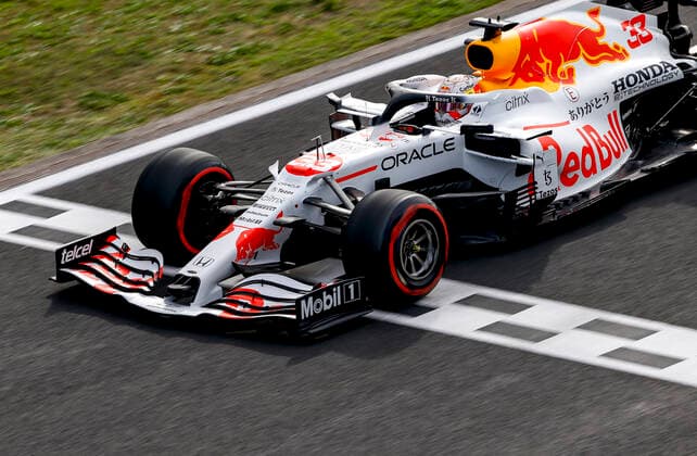 33 Max Verstappen (NED, Red Bull Racing), F1 Grand Prix of Turkey at Intercity Istanbul Park on October 8, 2021 in Istanbul, Turkey. (Photo by HOCH ZWEI) Istanbul Turkey