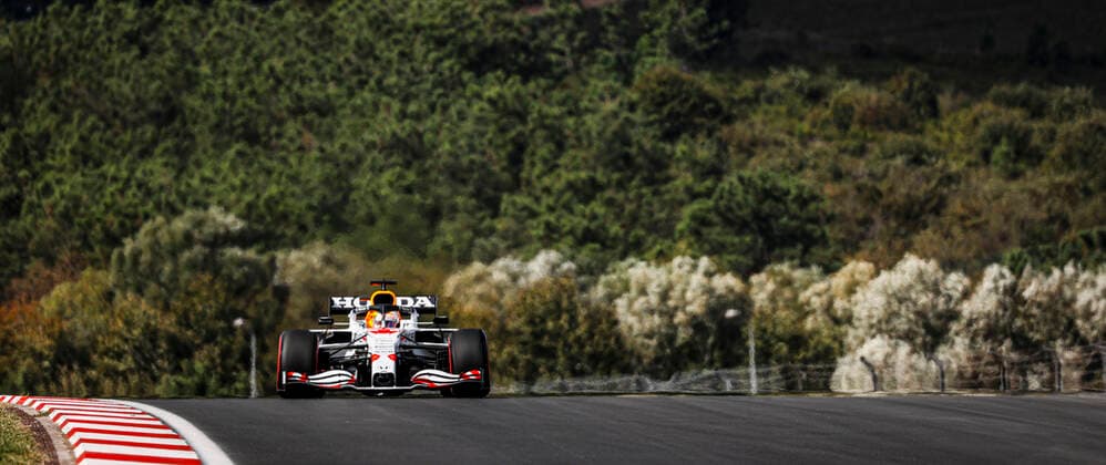 33 Max Verstappen (NED, Red Bull Racing), F1 Grand Prix of Turkey at Intercity Istanbul Park on October 8, 2021 in Istanbul, Turkey. (Photo by HOCH ZWEI) Istanbul Turkey