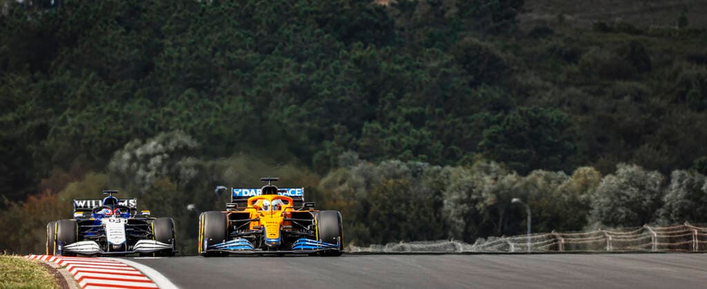 3 Daniel Ricciardo (AUS, McLaren F1 Team), 63 George Russell (GBR, Williams Racing), F1 Grand Prix of Turkey at Intercity Istanbul Park on October 8, 2021 in Istanbul, Turkey. (Photo by HOCH ZWEI) Istanbul Turkey