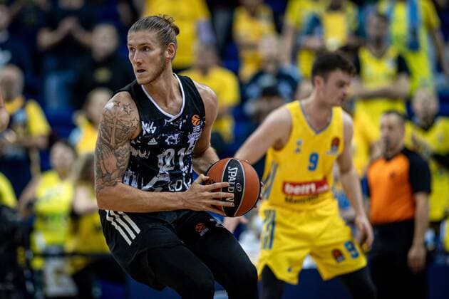 Basketball Berlin 08.10.2021 Saison 2021 2022 EuroLeague Regular Season Alba Berlin - LDLC ASVEL Villeurbanne Dylan Osetkowski (Villeurbanne, No.21)