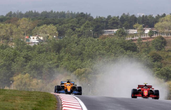 3 Daniel Ricciardo (AUS, McLaren F1 Team), 55 Carlos Sainz (ESP, Scuderia Ferrari Mission Winnow), F1 Grand Prix of Turkey at Intercity Istanbul Park on October 9, 2021 in Istanbul, Turkey. (Photo by HOCH ZWEI) Istanbul Turkey
