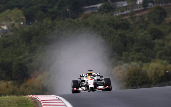 33 Max Verstappen (NED, Red Bull Racing), F1 Grand Prix of Turkey at Intercity Istanbul Park on October 9, 2021 in Istanbul, Turkey. (Photo by HOCH ZWEI) Istanbul Turkey