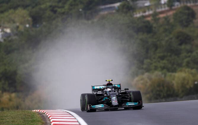77 Valtteri Bottas (FIN, Mercedes-AMG Petronas F1 Team), F1 Grand Prix of Turkey at Intercity Istanbul Park on October 9, 2021 in Istanbul, Turkey. (Photo by HOCH ZWEI) Istanbul Turkey