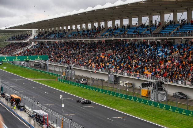 Action during the Formula 1 Rolex Turkish Grand Prix 2021, 16th round of the 2021 FIA Formula One World Championship, WM, Weltmeisterschaft from October 8 to 10, 2021 on the Istanbul Park, in Tuzla, Turkey - F1 - TURKISH GRAND PRIX 2021 DPPI Panoramic  00121033__B3_9391