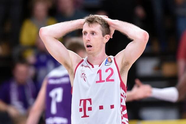 enttaeuscht, frustriert, Emotion; Skyler Bowlin (Telekom Baskets Bonn) , Basketball, Bundesliga, BBL, BG Goettingen - Telekom Baskets Bonn, 09.10.2021, BG Goettingen - Telekom Baskets Bonn, Basketball, Bundesliga, GER, BBL, 09.10.2021 Goettingen Copyright: xEibner-Pressefotox-xRolandxSippelx