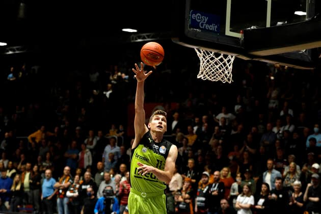 09.10.2021, easyCredit Basketball Bundesliga, BBL, Saison 2021 2022, Herren, Chemnitz Niners - Medi Bayreuth Andreas Seiferth, Medi Bayreuth Chemnitz Messe Chemnitz Sachsen Germany