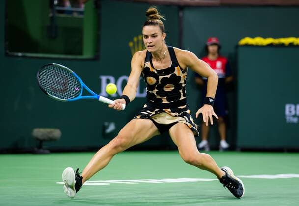 Mandatory Credit: Photo by Rob Prange Shutterstock (12524631dw) Maria Sakkari of Greece in action during the second round at the 2021 BNP Paribas Open WTA, Tennis Damen 1000 tennis tournament BNP Paribas Open, Tennis, Day 4, Indian Wells Tennis Garden, California, USA - 09 Oct 2021 BNP Paribas Open, Tennis, Day 4, Indian Wells Tennis Garden, California, USA - 09 Oct 2021  Copyright: xRobxPrange Shutterstockx 12524631dw