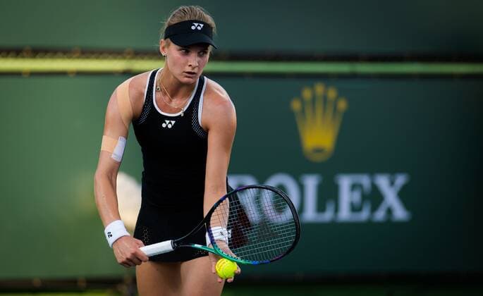 Mandatory Credit: Photo by Rob Prange Shutterstock (12524631gj) Dayana Yastremska of Ukraine in action during the second round at the 2021 BNP Paribas Open WTA, Tennis Damen 1000 tennis tournament BNP Paribas Open, Tennis, Day 4, Indian Wells Tennis Garden, California, USA - 09 Oct 2021 BNP Paribas Open, Tennis, Day 4, Indian Wells Tennis Garden, California, USA - 09 Oct 2021  Copyright: xRobxPrange Shutterstockx 12524631gj