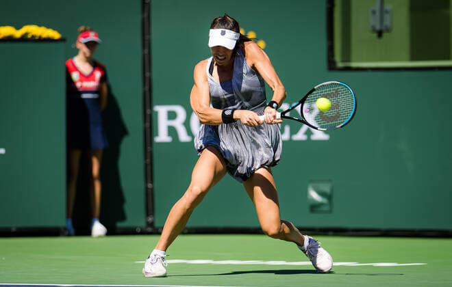 October 9, 2021, INDIAN WELS, UNITED STATES: Ajla Tomljanovic of Australia in action during the second round at the 2021 BNP Paribas Open WTA, Tennis Damen 1000 tennis tournament against Garbine Muguruza of Spain INDIAN WELS UNITED STATES - ZUMAa181 20211009_zaa_a181_192 Copyright: xRobxPrangex