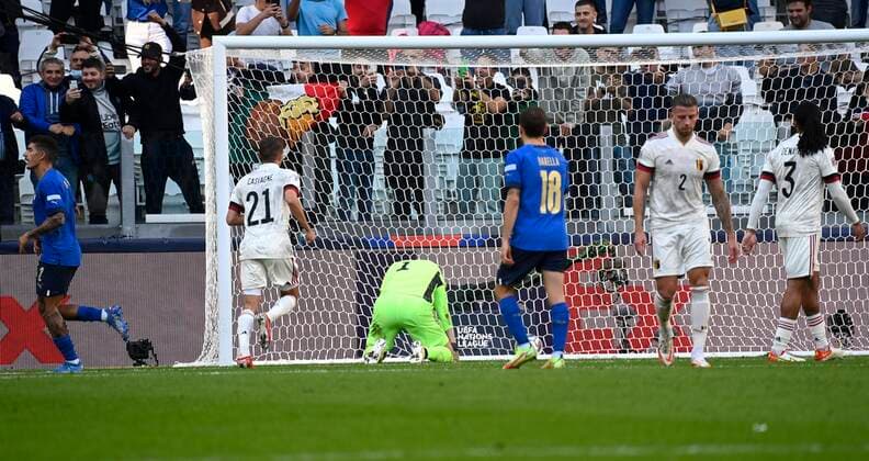 Torino, Italy - October 10 : Thibaut Courtois goalkeeper of Belgium looks dejected during the UEFA Nations League Finals 2021 Third Place match between Italy and Belgium on October 10, 2021 in Torino, Italy, 10 10 2021 ( Italy v Belgium UEFA Nations League Third Place Match PhotoNews Panoramic 