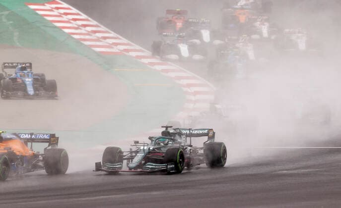 18 Lance Stroll (CAN, Aston Martin Cognizant F1 Team), F1 Grand Prix of Turkey at Intercity Istanbul Park on October 10, 2021 in Istanbul, Turkey. (Photo by HOCH ZWEI) Istanbul Turkey
