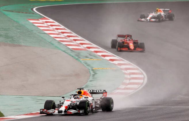 33 Max Verstappen (NED, Red Bull Racing), F1 Grand Prix of Turkey at Intercity Istanbul Park on October 10, 2021 in Istanbul, Turkey. (Photo by HOCH ZWEI) Istanbul Turkey