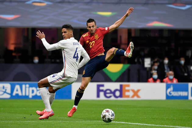Raphael Varane of France and Pablo Sarabia of Spain during the Uefa Nations League final football match between Spain and France at San Siro stadium in Milano (Italy), October 10th, 2021. Photo Andrea Staccioli Insidefoto andreaxstaccioli