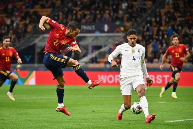 Photo LaPresse - Massimo Paolone October, 10 2021 Milan, Italy soccer Spain vs France - Nations League Final Season 2020 2021 - San Siro Stadium of Milan. In the pic: Pablo Sarabia (Spain) competes for the ball with Raphael Varane (France)  Copyright: xMassimoxPaolone LaPressex