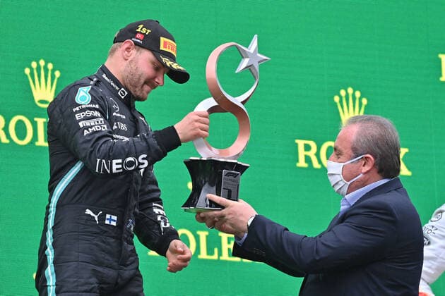 BOTTAS Valtteri (fin), Mercedes AMG F1 GP W12 E Performance, portrait podium during the Formula 1 Rolex Turkish Grand Prix 2021, 16th round of the 2021 FIA Formula One World Championship, WM, Weltmeisterschaft from October 8 to 10, 2021 on the Istanbul Park, in Tuzla, Turkey - F1 - TURKISH GRAND PRIX 2021 - RACE DPPI Panoramic  00121034_10-10-21-TUR-4096-PVE