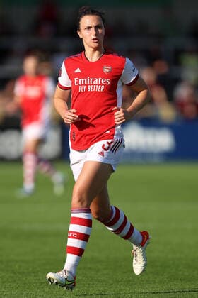 Arsenal v Everton Women 10 October 2021, Boreham Wood - Women™s Super League Football - Arsenal v Everton Women - Carlotte Wubben-Moy of Arsenal - Photo: Charlotte Wilson Offside. Boreham Wood UK Copyright: xCharlottexWilsonx xOffsidexOffside
