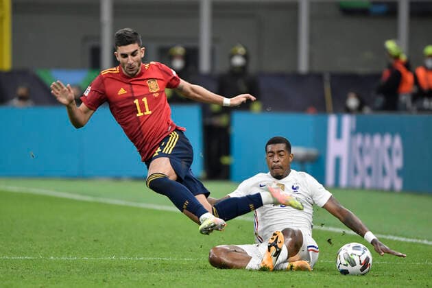 Ferran Torres of Spain and Presnel Kimpembe of France during the Uefa Nations League final football match between Spain and France at San Siro stadium in Milano (Italy), October 10th, 2021. Photo Andrea Staccioli Insidefoto andreaxstaccioli