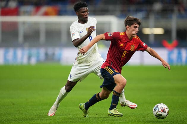 ESP: Spain - France. UEFA Nations League 2021 Final Pablo Martin Paez Gavira Gavi and Aurelien Tchouameni of France during the UEFA Nations League match between Spain and France played at San Siro Stadium on October 10, 2021 in Milan, Italy. kpng Copyright: xPRESSINPHOTOx PS_211010_011