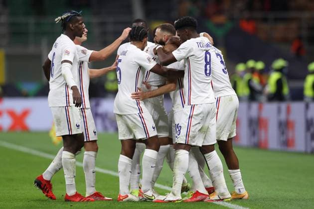 Milan, Italy, 10th October 2021. Karim Benzema of France celebrates with team mates after scoring to level the game at 1-1 during the UEFA Nations League match at Stadio Giuseppe Meazza, Milan. Picture credit should read: Jonathan Moscrop Sportimage EDITORIAL USE ONLY. No use with unauthorised audio, video, data, fixture lists, club league logos or live services. Online in-match use limited to 120 images, no video emulation. No use in betting, games or single club league player publications. SPI-1236-0019