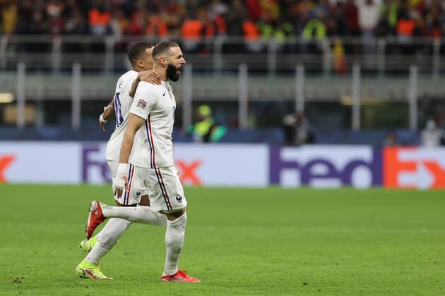 October 10, 2021, Milan, Italy: Karim Benzema of France celebrates with his teammates after scoring a goal during the UEFA Nations League Finals 2021 final football match between Spain and France at Giuseppe Meazza Stadium, Milan, Italy on October 10, 2021 football UEFA Nations League match - Final - Spain vs France, Milan, Italy  - ZUMAl164 20211010_zsa_l164_398 Copyright: xFabrizioxCarabellix
