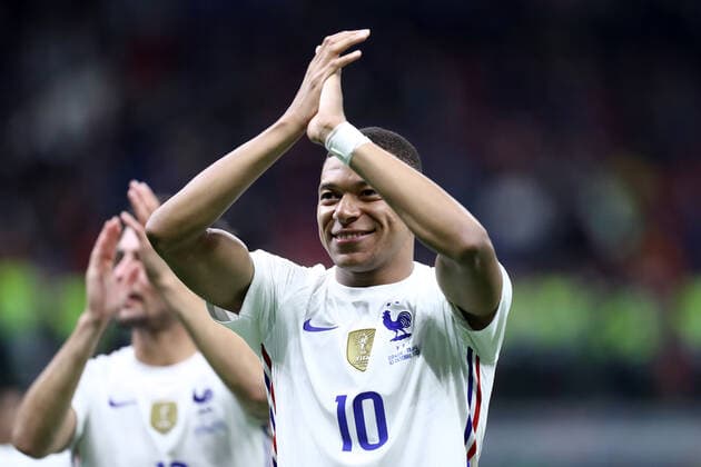 Spain - France Kylian Mbappe of France celebrates after winning the Uefa Nations League final match between Spain and France at Stadio Giuseppe Meazza on October 10, 2021 in Milan, Italy. Milano Stadio Giuseppe Meazza Italy Copyright: xMarcoxCanonierox