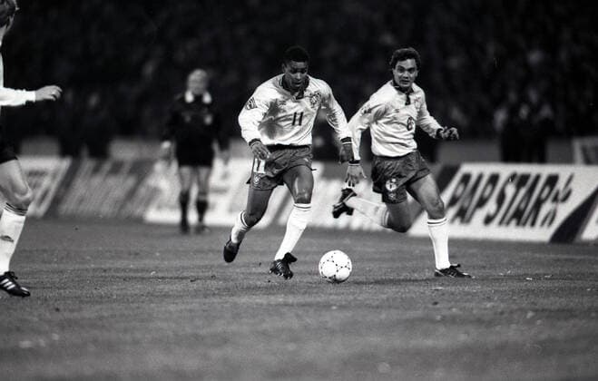 17.11.93 Deutschland - Brasilien Deutschland, Köln, 17.11.1993, Freundschaftsspiel, DFB Deutschland - Brasilien (2:1): Paulo Sergio (Brasilien). *** 17 11 93 Germany Brazil Germany, Cologne, 17 11 1993, friendly match, DFB Germany Brazil 2 1 Paulo Sergio Brazil