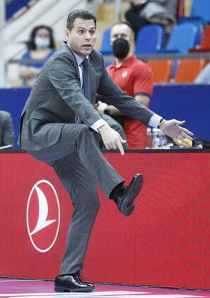 MOSCOW, RUSSIA â€“ OCTOBER 12, 2021: BC CSKA Moscow s head coach Dimitrios Itoudis reacts in their 2021 22 Euroleague Regular Season Round 3 basketball match against BC Zenit St Petersburg, at the Megasport Arena. Alexander Shcherbak TASS  TS113EFC
