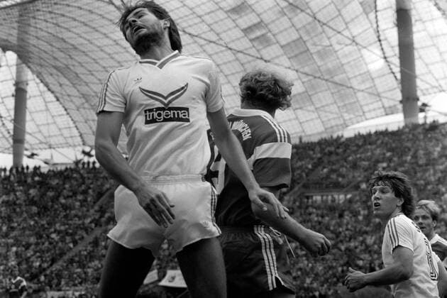 17.06.87 FC Bayern München - FC Schalke 04 Deutschland, München, 17.06.1987, Fussball, Bundesliga, FC Bayern München - FC Schalke 04 (1:0): (FC Bayern München). *** 17 06 87 FC Bayern Munich FC Schalke 04 Germany, Munich, 17 06 1987, Football, Bundesliga, FC Bayern Munich FC Schalke 04 1 0 FC Bayern Munich
